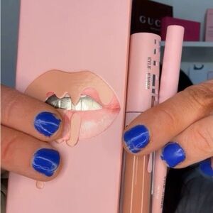 Kylie Cosmetics Lip Kit - Nude pink color bare new in box